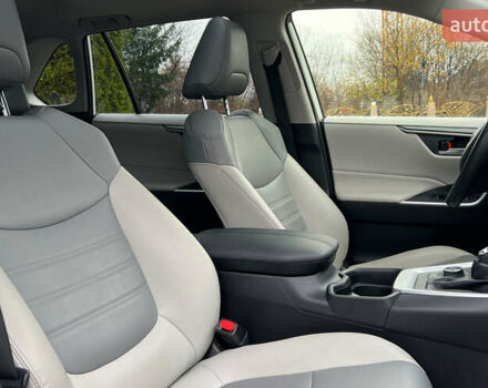 Белый Тойота РАВ 4, объемом двигателя 2.49 л и пробегом 99 тыс. км за 34800 $, фото 21 на Automoto.ua