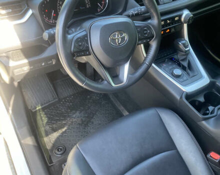 Білий Тойота РАВ 4, об'ємом двигуна 1.99 л та пробігом 61 тис. км за 34800 $, фото 21 на Automoto.ua