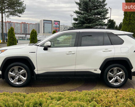 Белый Тойота РАВ 4, объемом двигателя 2.49 л и пробегом 99 тыс. км за 34800 $, фото 3 на Automoto.ua