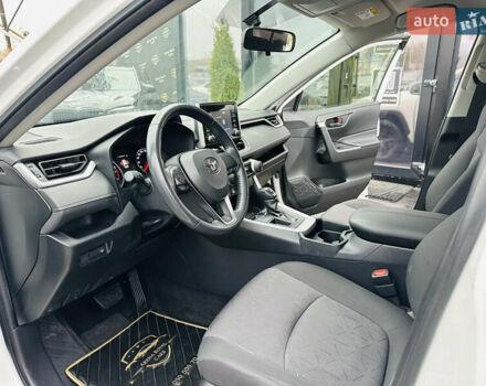 Белый Тойота РАВ 4, объемом двигателя 1.99 л и пробегом 95 тыс. км за 26700 $, фото 12 на Automoto.ua