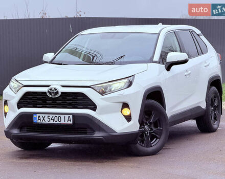 Белый Тойота РАВ 4, объемом двигателя 2 л и пробегом 95 тыс. км за 24999 $, фото 14 на Automoto.ua