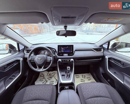 Білий Тойота РАВ 4, об'ємом двигуна 2 л та пробігом 95 тис. км за 24700 $, фото 28 на Automoto.ua