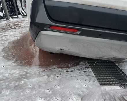 Белый Тойота РАВ 4, объемом двигателя 2.5 л и пробегом 260 тыс. км за 24500 $, фото 5 на Automoto.ua