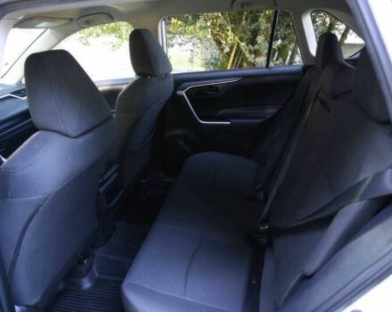 Белый Тойота РАВ 4, объемом двигателя 2.5 л и пробегом 20 тыс. км за 21000 $, фото 9 на Automoto.ua