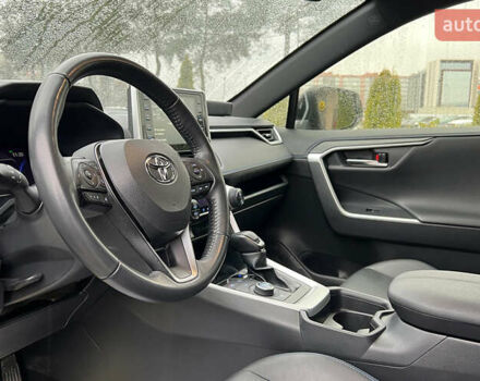 Білий Тойота РАВ 4, об'ємом двигуна 2.49 л та пробігом 57 тис. км за 38750 $, фото 9 на Automoto.ua