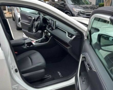 Белый Тойота РАВ 4, объемом двигателя 2.5 л и пробегом 21 тыс. км за 17400 $, фото 6 на Automoto.ua