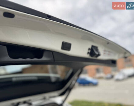 Белый Тойота РАВ 4, объемом двигателя 2.5 л и пробегом 97 тыс. км за 29900 $, фото 25 на Automoto.ua