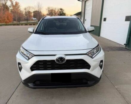 Белый Тойота РАВ 4, объемом двигателя 2.5 л и пробегом 46 тыс. км за 12000 $, фото 1 на Automoto.ua