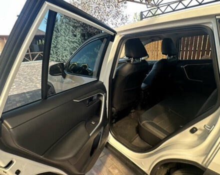 Білий Тойота РАВ 4, об'ємом двигуна 1.99 л та пробігом 89 тис. км за 27900 $, фото 19 на Automoto.ua