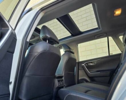 Белый Тойота РАВ 4, объемом двигателя 2.5 л и пробегом 19 тыс. км за 15300 $, фото 12 на Automoto.ua