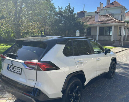 Белый Тойота РАВ 4, объемом двигателя 2.5 л и пробегом 51 тыс. км за 41000 $, фото 3 на Automoto.ua