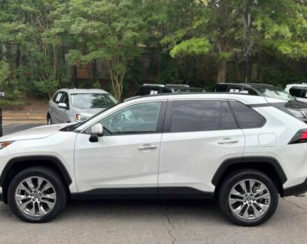 Белый Тойота РАВ 4, объемом двигателя 2.5 л и пробегом 21 тыс. км за 17400 $, фото 2 на Automoto.ua