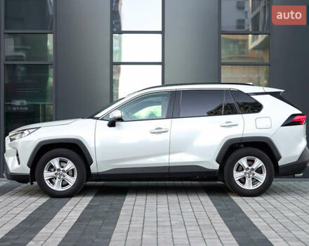 Белый Тойота РАВ 4, объемом двигателя 1.99 л и пробегом 55 тыс. км за 29900 $, фото 4 на Automoto.ua