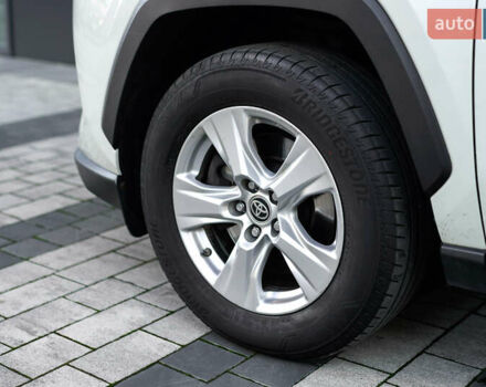 Белый Тойота РАВ 4, объемом двигателя 1.99 л и пробегом 55 тыс. км за 29900 $, фото 29 на Automoto.ua