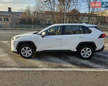Білий Тойота РАВ 4, об'ємом двигуна 1.99 л та пробігом 149 тис. км за 21500 $, фото 2 на Automoto.ua