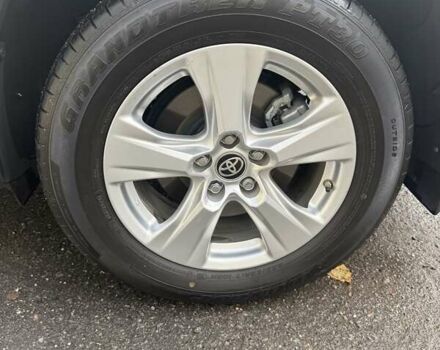 Тойота РАВ 4 2021 в Полтаве на Automoto.ua Белый Тойота РАВ 4, объемом двигателя 1.99 л и пробегом 32 тыс. км за 30900 $, фото 48 на Automoto.ua