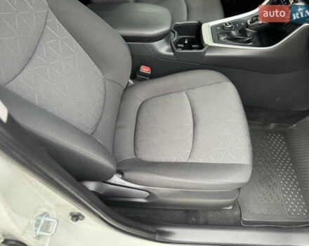 Белый Тойота РАВ 4, объемом двигателя 2.5 л и пробегом 97 тыс. км за 29900 $, фото 19 на Automoto.ua