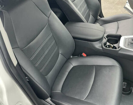 Білий Тойота РАВ 4, об'ємом двигуна 2.49 л та пробігом 92 тис. км за 36300 $, фото 20 на Automoto.ua