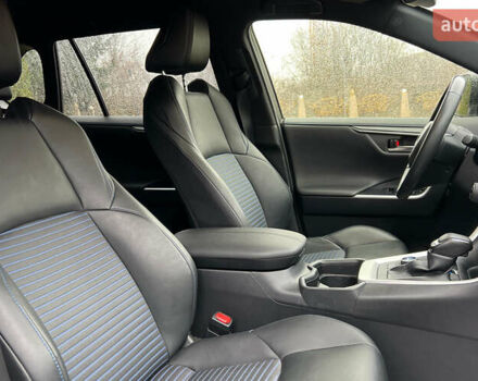 Білий Тойота РАВ 4, об'ємом двигуна 2.49 л та пробігом 57 тис. км за 38750 $, фото 21 на Automoto.ua