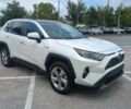 Білий Тойота РАВ 4, об'ємом двигуна 0 л та пробігом 46 тис. км за 10000 $, фото 1 на Automoto.ua