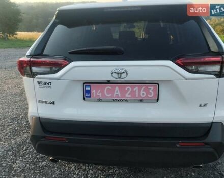 Білий Тойота РАВ 4, об'ємом двигуна 2.49 л та пробігом 66 тис. км за 23000 $, фото 2 на Automoto.ua