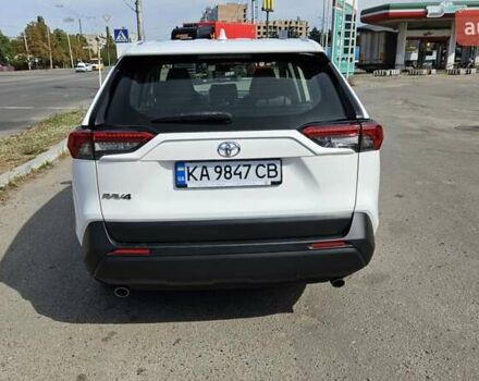 Білий Тойота РАВ 4, об'ємом двигуна 1.99 л та пробігом 138 тис. км за 23750 $, фото 6 на Automoto.ua