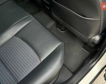 Білий Тойота РАВ 4, об'ємом двигуна 2.49 л та пробігом 86 тис. км за 33900 $, фото 39 на Automoto.ua