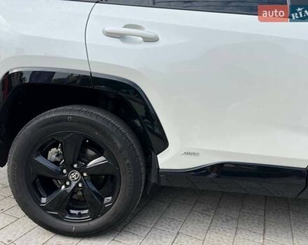 Білий Тойота РАВ 4, об'ємом двигуна 2.49 л та пробігом 86 тис. км за 33900 $, фото 12 на Automoto.ua