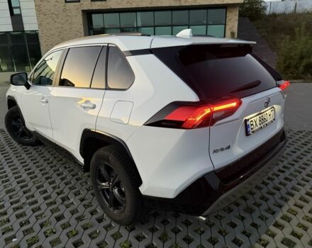 Білий Тойота РАВ 4, об'ємом двигуна 2.5 л та пробігом 64 тис. км за 27000 $, фото 8 на Automoto.ua