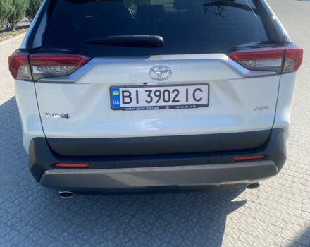 Білий Тойота РАВ 4, об'ємом двигуна 1.99 л та пробігом 61 тис. км за 34800 $, фото 8 на Automoto.ua