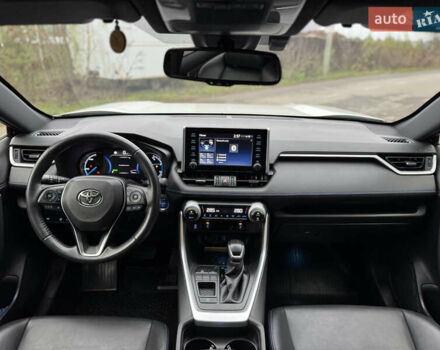 Белый Тойота РАВ 4, объемом двигателя 2.5 л и пробегом 55 тыс. км за 37500 $, фото 25 на Automoto.ua