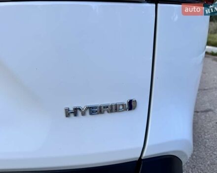 Тойота РАВ 4 2021 в Чернигове на Automoto.ua Белый Тойота РАВ 4, объемом двигателя 2.49 л и пробегом 103 тыс. км за 34999 $, фото 3 на Automoto.ua