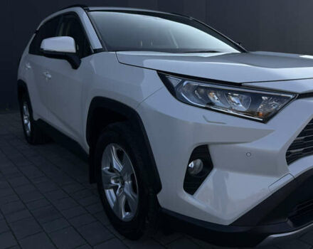Тойота РАВ 4 2021 в Хмельницком на Automoto.ua Белый Тойота РАВ 4, объемом двигателя 1.99 л и пробегом 38 тыс. км за 31500 $, фото 16 на Automoto.ua