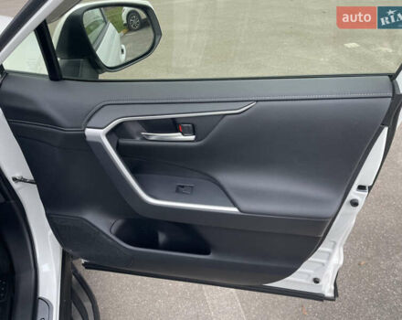 Білий Тойота РАВ 4, об'ємом двигуна 2.49 л та пробігом 92 тис. км за 36300 $, фото 22 на Automoto.ua