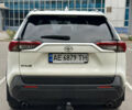Тойота РАВ 4 2021 в Кривом Роге на Automoto.ua Белый Тойота РАВ 4, объемом двигателя 1.99 л и пробегом 51 тыс. км за 26000 $, фото 5 на Automoto.ua