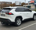Тойота РАВ 4 2021 в Кривом Роге на Automoto.ua Белый Тойота РАВ 4, объемом двигателя 1.99 л и пробегом 51 тыс. км за 26000 $, фото 6 на Automoto.ua