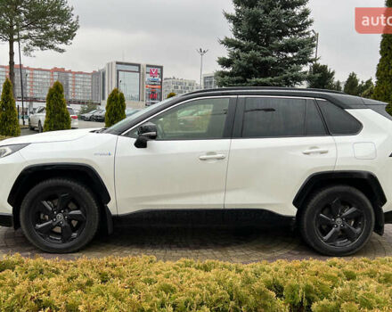 Білий Тойота РАВ 4, об'ємом двигуна 2.49 л та пробігом 57 тис. км за 38750 $, фото 3 на Automoto.ua