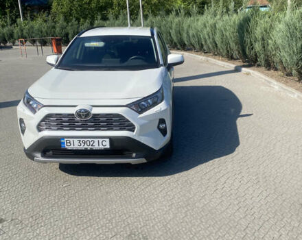 Білий Тойота РАВ 4, об'ємом двигуна 1.99 л та пробігом 61 тис. км за 34800 $, фото 3 на Automoto.ua