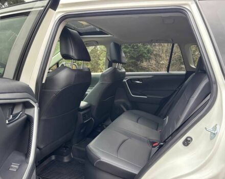 Белый Тойота РАВ 4, объемом двигателя 2.5 л и пробегом 24 тыс. км за 16800 $, фото 9 на Automoto.ua