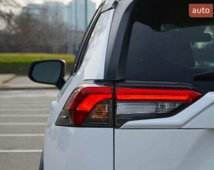 Белый Тойота РАВ 4, объемом двигателя 2.49 л и пробегом 62 тыс. км за 28999 $, фото 10 на Automoto.ua