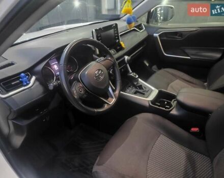 Белый Тойота РАВ 4, объемом двигателя 1.99 л и пробегом 25 тыс. км за 32000 $, фото 9 на Automoto.ua