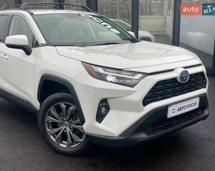 Белый Тойота РАВ 4, объемом двигателя 2.49 л и пробегом 85 тыс. км за 34990 $, фото 1 на Automoto.ua