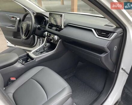 Белый Тойота РАВ 4, объемом двигателя 2.49 л и пробегом 67 тыс. км за 34800 $, фото 51 на Automoto.ua