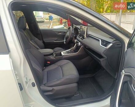 Белый Тойота РАВ 4, объемом двигателя 2.49 л и пробегом 41 тыс. км за 34800 $, фото 28 на Automoto.ua