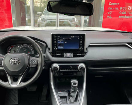 Белый Тойота РАВ 4, объемом двигателя 2 л и пробегом 20 тыс. км за 28752 $, фото 7 на Automoto.ua