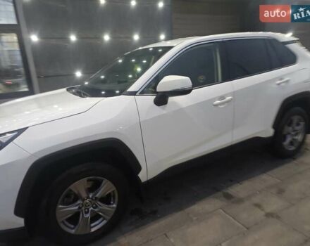 Белый Тойота РАВ 4, объемом двигателя 1.99 л и пробегом 25 тыс. км за 32000 $, фото 3 на Automoto.ua