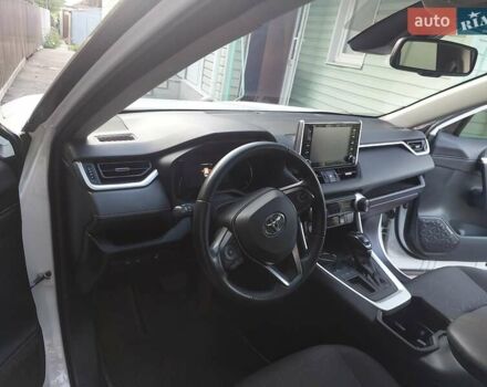 Білий Тойота РАВ 4, об'ємом двигуна 1.99 л та пробігом 26 тис. км за 30500 $, фото 9 на Automoto.ua