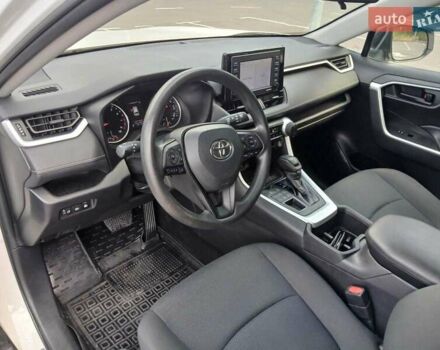 Белый Тойота РАВ 4, объемом двигателя 2.49 л и пробегом 62 тыс. км за 27700 $, фото 9 на Automoto.ua