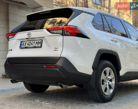 Білий Тойота РАВ 4, об'ємом двигуна 2.5 л та пробігом 98 тис. км за 26900 $, фото 15 на Automoto.ua