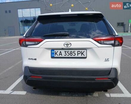 Белый Тойота РАВ 4, объемом двигателя 2.49 л и пробегом 62 тыс. км за 27700 $, фото 3 на Automoto.ua